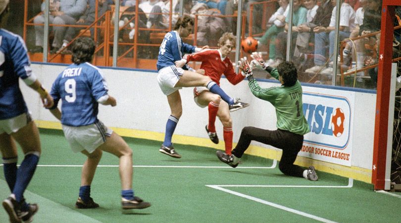 old indoor soccer match in the usa